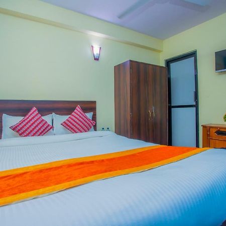 Oyo 492 Hotel Yeti Home Kathmandu Exteriör bild