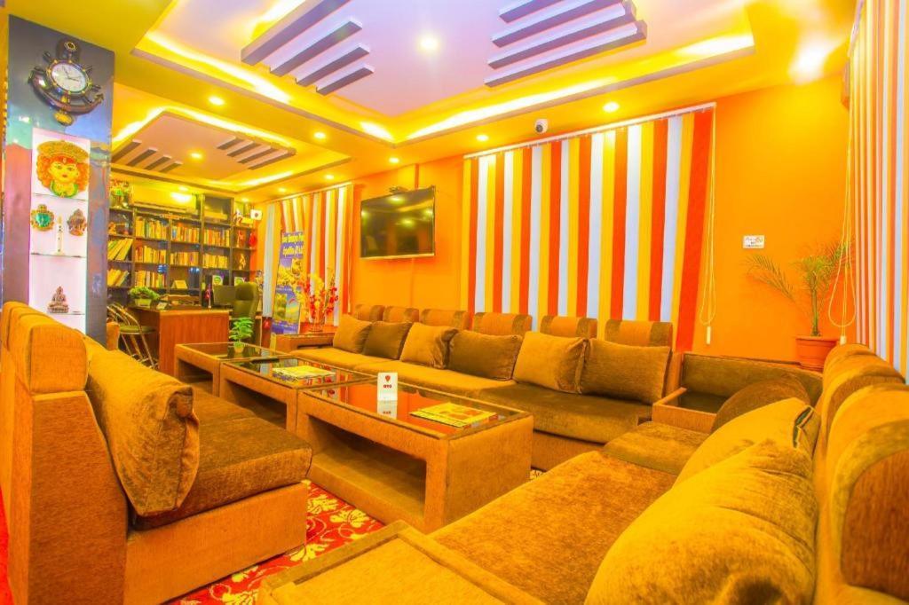 Oyo 492 Hotel Yeti Home Kathmandu Exteriör bild