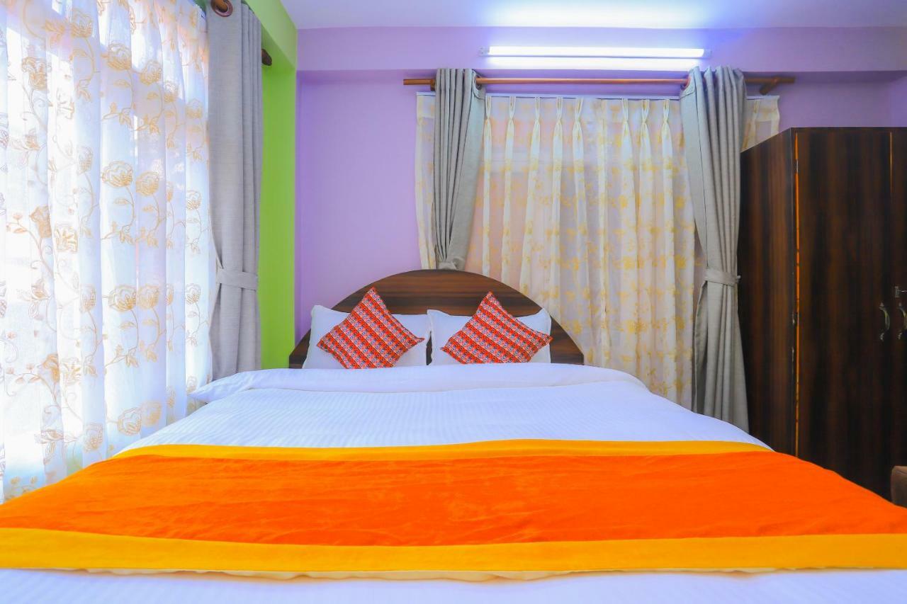 Oyo 492 Hotel Yeti Home Kathmandu Exteriör bild